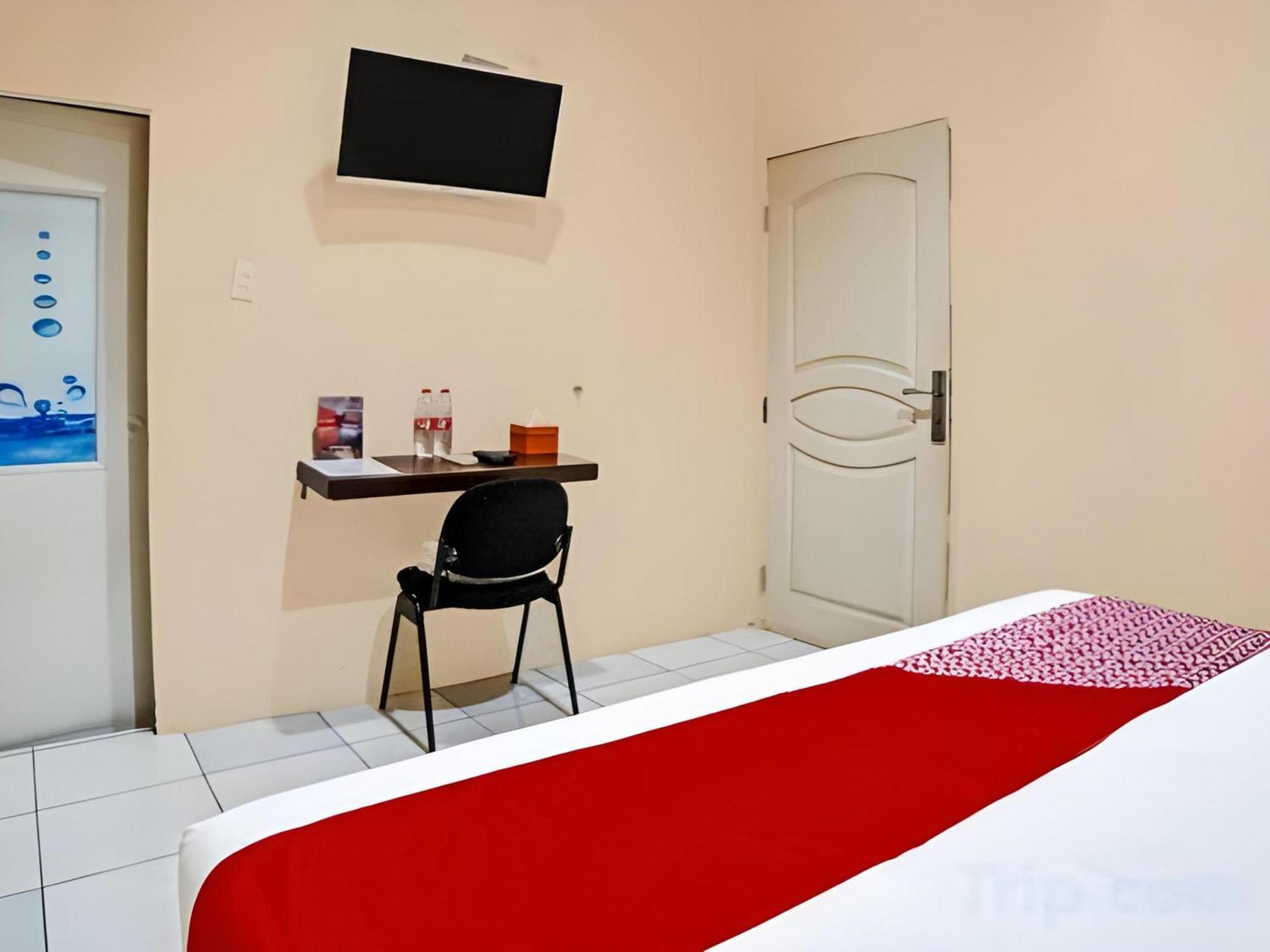 Hotel O Medan City Near Lapangan Benteng Formerly Ralica Residence Exterior photo